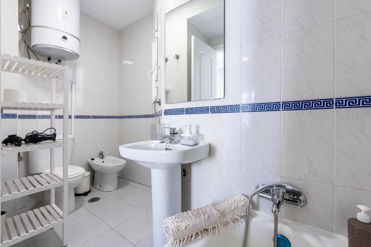 Apartamento Centrico La Victoria Daire Málaga Dış mekan fotoğraf
