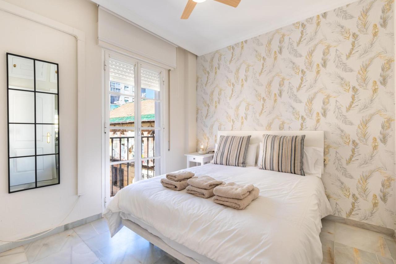 Apartamento Centrico La Victoria Daire Málaga Dış mekan fotoğraf